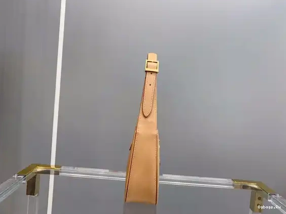 BAG LE À YSL HOBO 5 7 0604